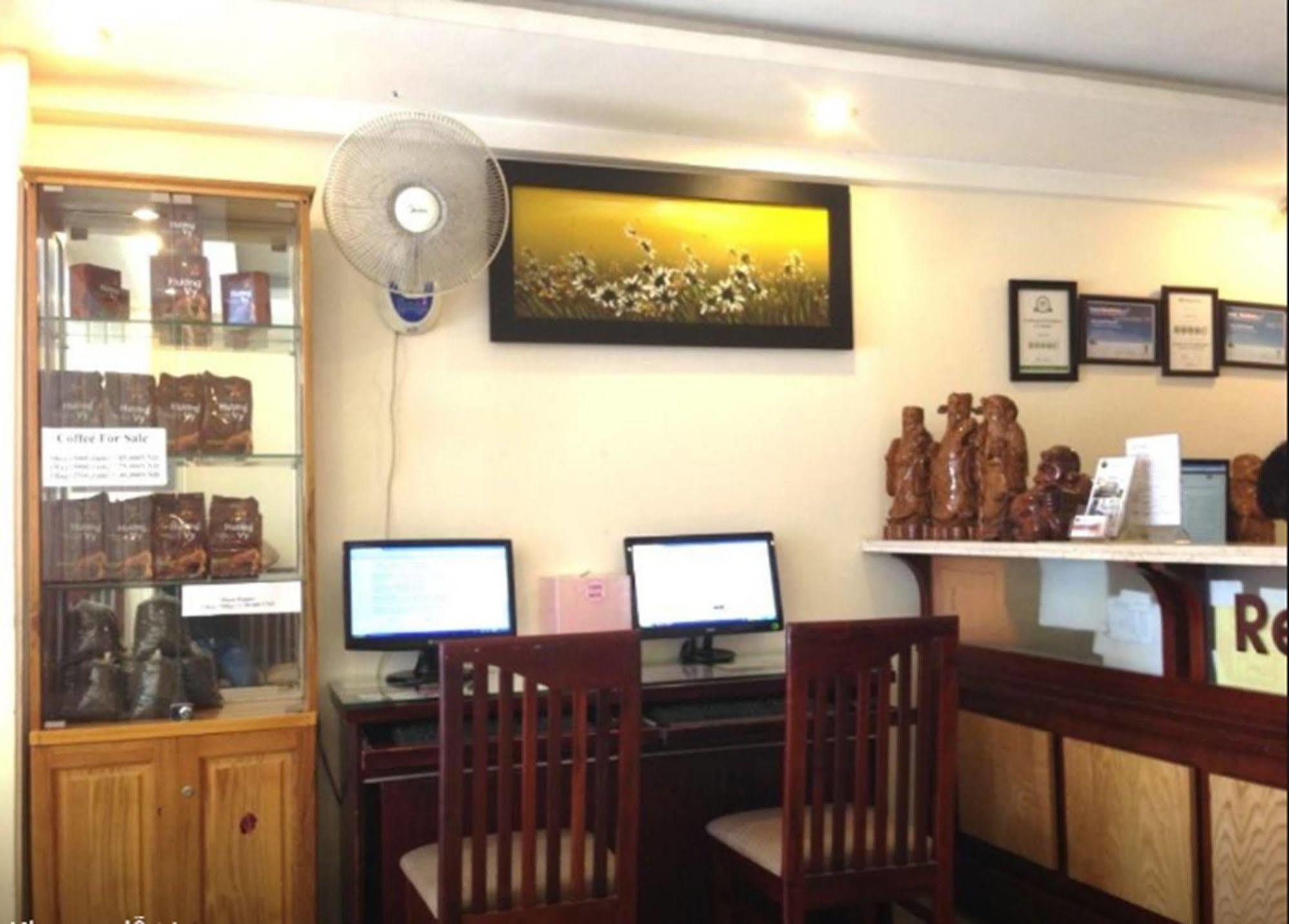 Oyo 438 Small Bay Hotel Πόλη Χο Τσι Μινχ Εξωτερικό φωτογραφία