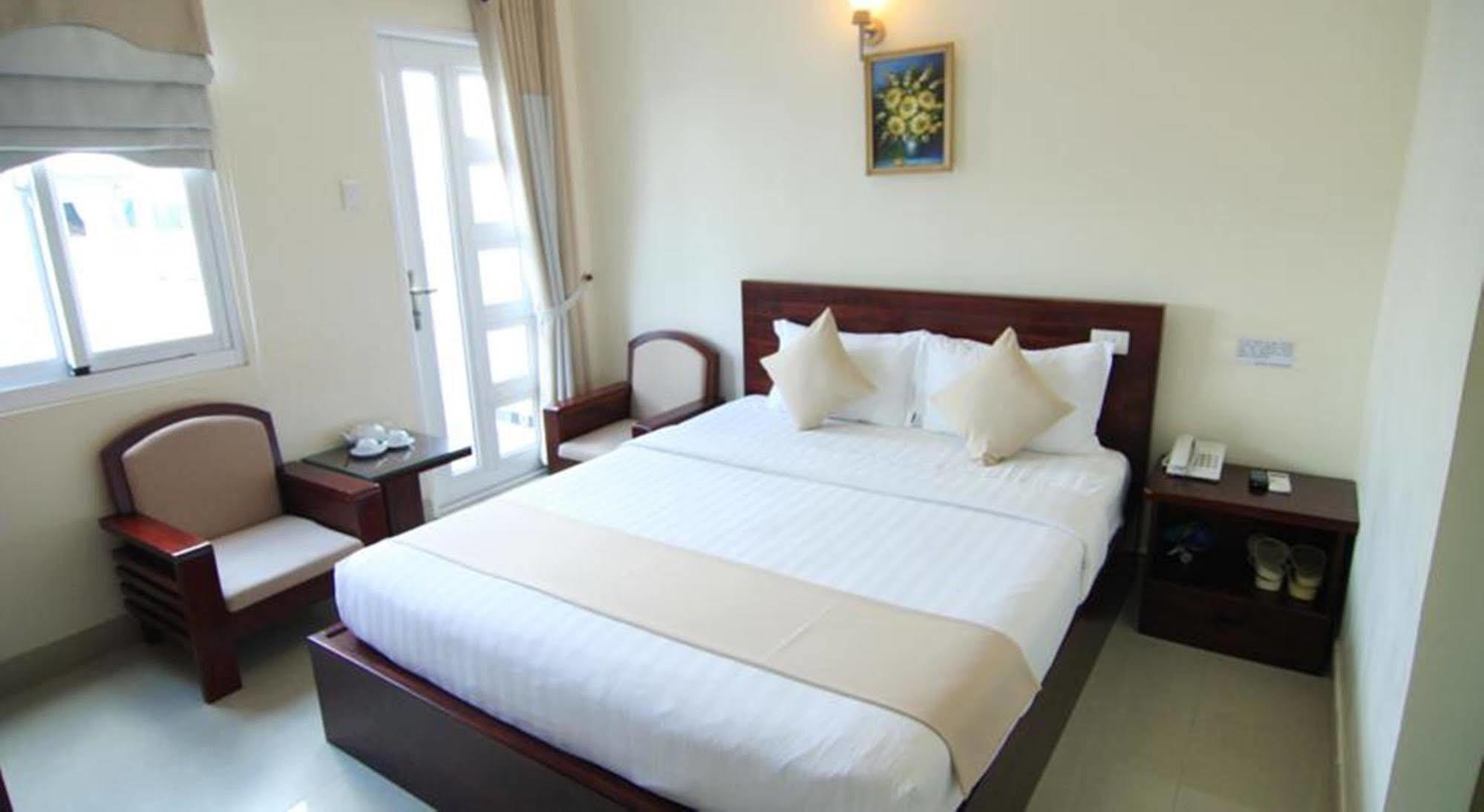 Oyo 438 Small Bay Hotel Πόλη Χο Τσι Μινχ Εξωτερικό φωτογραφία