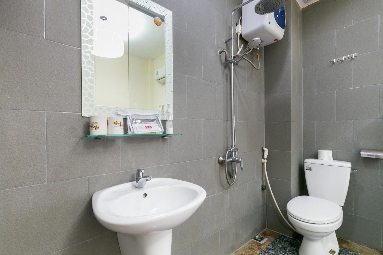 Oyo 438 Small Bay Hotel Πόλη Χο Τσι Μινχ Εξωτερικό φωτογραφία